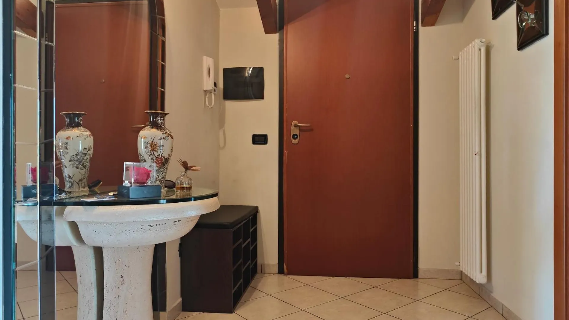 Apartment Ampio Trilocale Con Terrazzo By Tempovacanza Andora