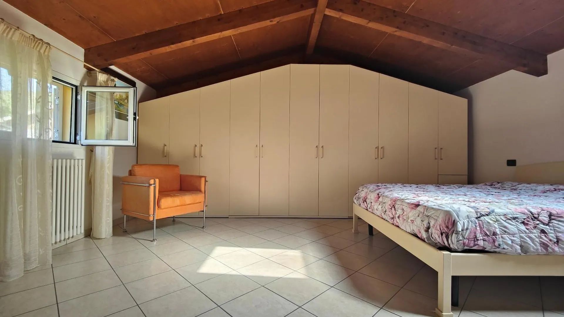 Ampio Trilocale Con Terrazzo By Tempovacanza Andora 0*,
